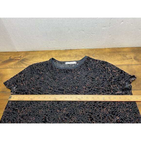 Free People We The Free Teddy Tee Size XS Velvet Animal Print Black - Picture 6 of 8